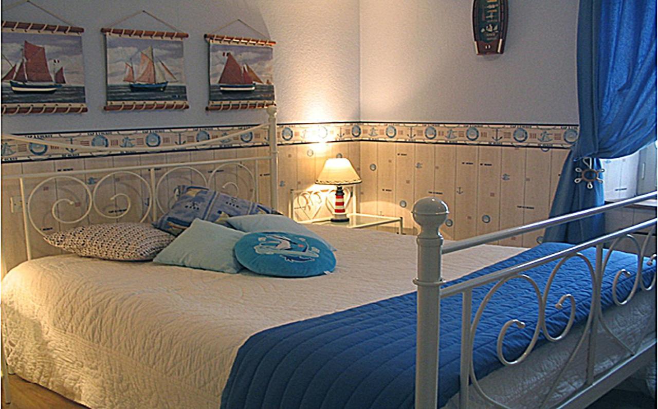Chez Martine Et Bernard Bed & Breakfast Saint-Vincent-Sterlanges Dış mekan fotoğraf